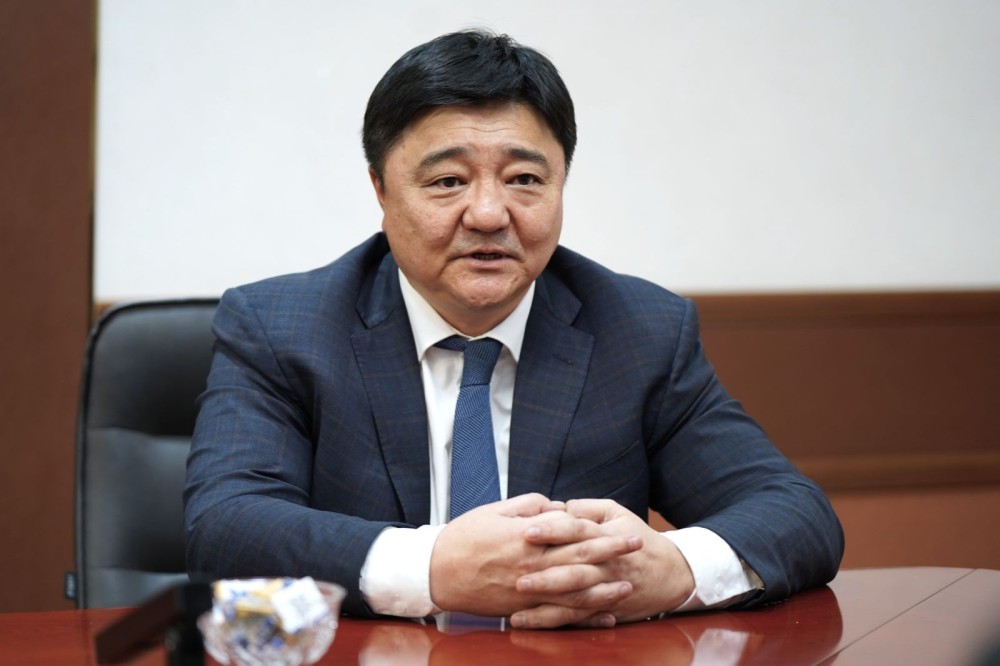 УИХ-ын гишүүн асан Г.Ганболд Зам, тээврийн Дэд сайд боллоо