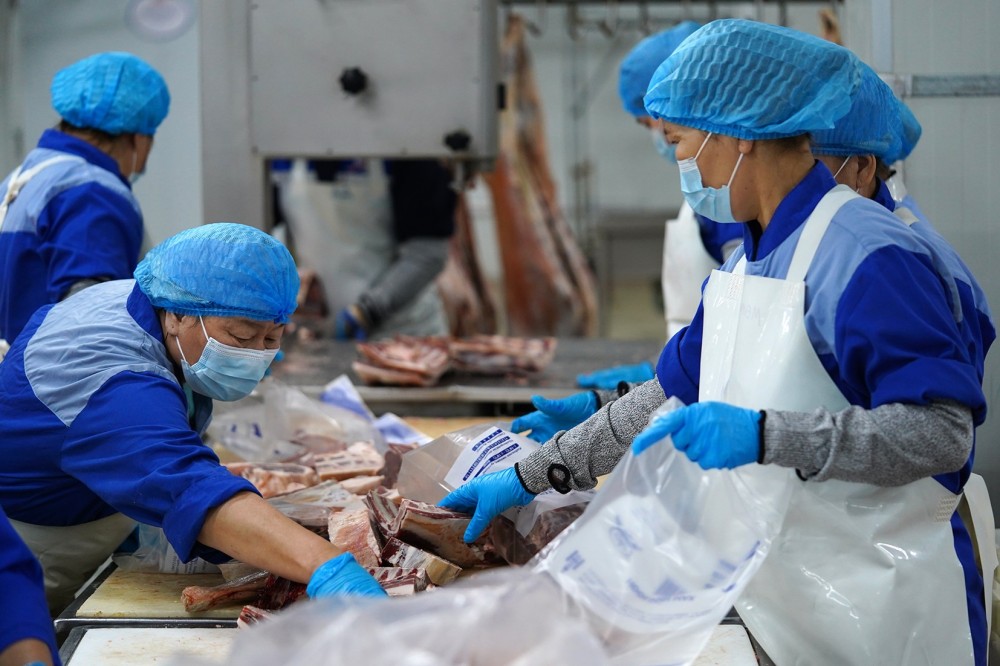 Нийслэлийн хэмжээнд 375 дэлгүүрт нөөцийн мах худалдаалагдаж эхэллээ