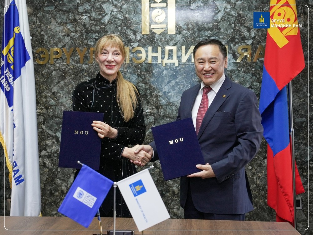 Нэг эх үүсвэрээс чанартай эм, эмнэлгийн хэрэгсэл худалдан авах санамж бичиг байгуулжээ