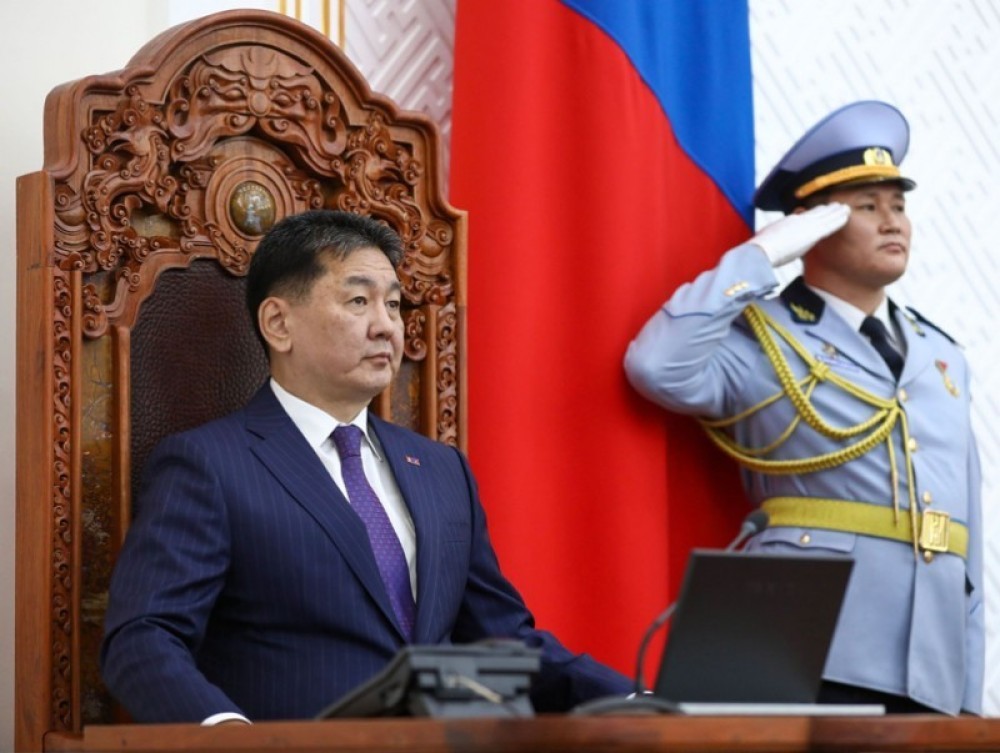 У.Хүрэлсүх: Гал морин жилд ёс зүйн хувьсгал хийнэ