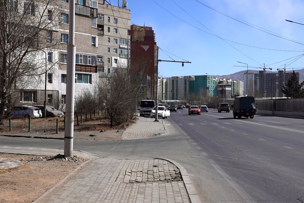 Явган хүний зам дээрх гэрэлтүүлгийн 1000 шонг шилжүүлж, нөхөн сэргээлтийг эхлүүллээ